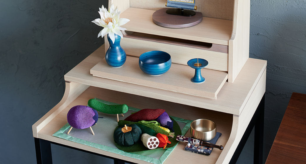 お盆に必要な「盆飾り」をまとめて解説。「初盆」との違いとは?